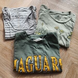 3 cool laid back tops (price is for 3)
